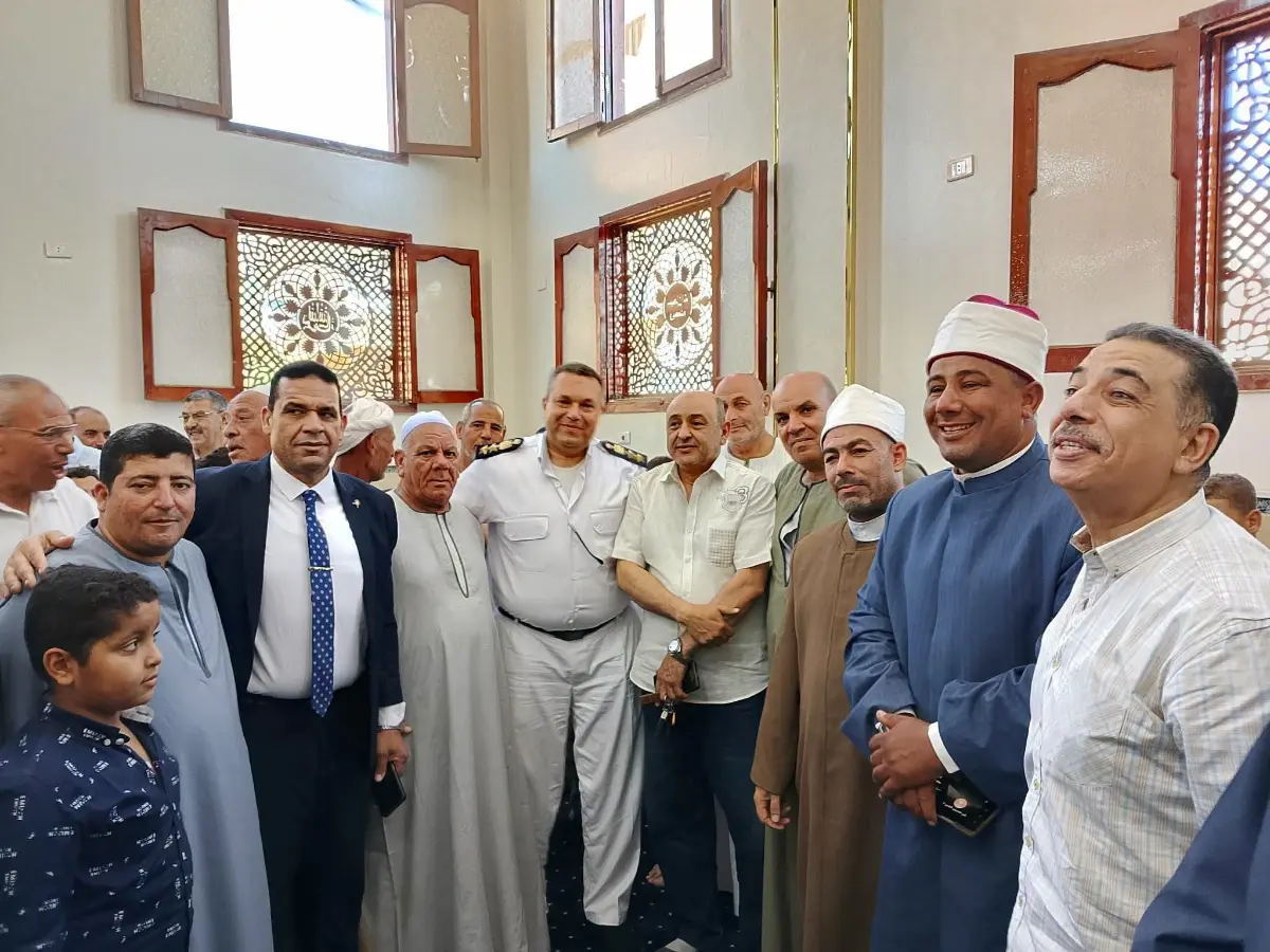 بحضور القيادات الدينية والتنفيذية.. الشيخ رضا محمد عبد الحليم ورئيس مدينة الفشن يفتتحان مسجد الرحمن بقرية صفط العرفا