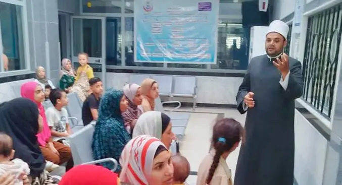من المساجد إلى الوحدات الصحية.. الأزهر الشريف يوسع دائرة التوعية بقرى بني سويف