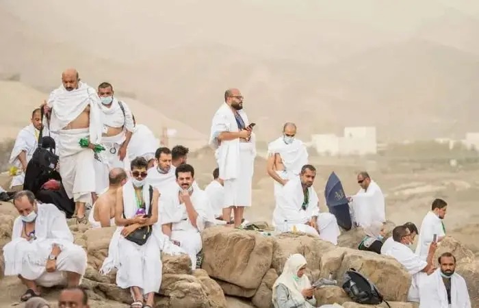 مجلس الوزراء يحذر من إعلانات الحج والعمرة الوهمية على السوشيال ميديا ويهيب بالمواطنين توخي الحذر